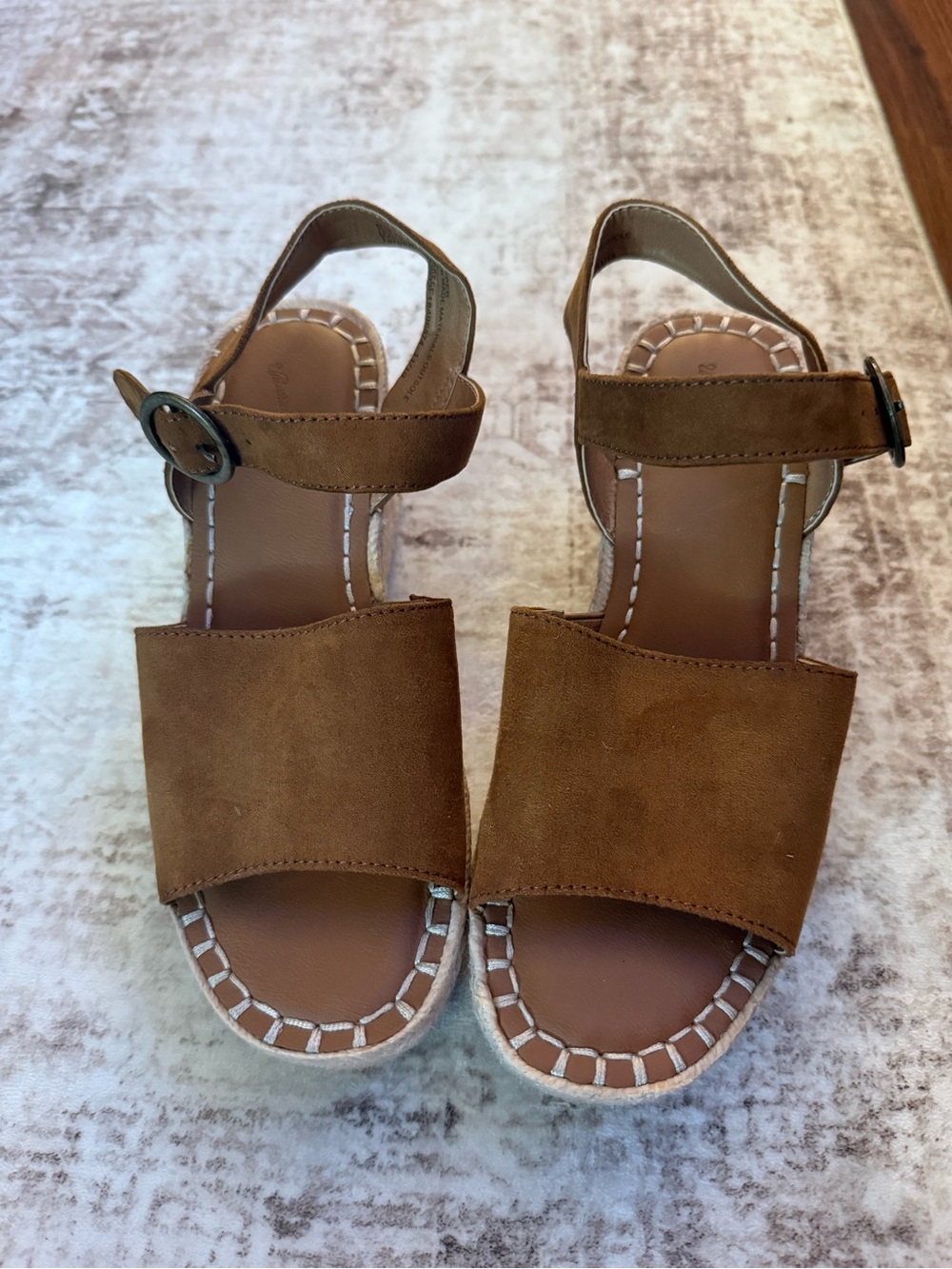 Universal Thread Brown Espadrille Wedge Sandals Size 6.5 Fall Transition